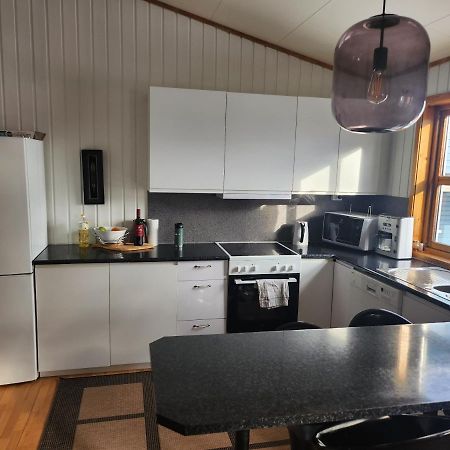 Apartment By The Lakeside Tromsø Esterno foto